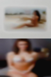 Girl in Elgin area swinging nude.