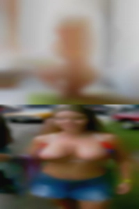 Yuba City swingers Center, FL naked girls!